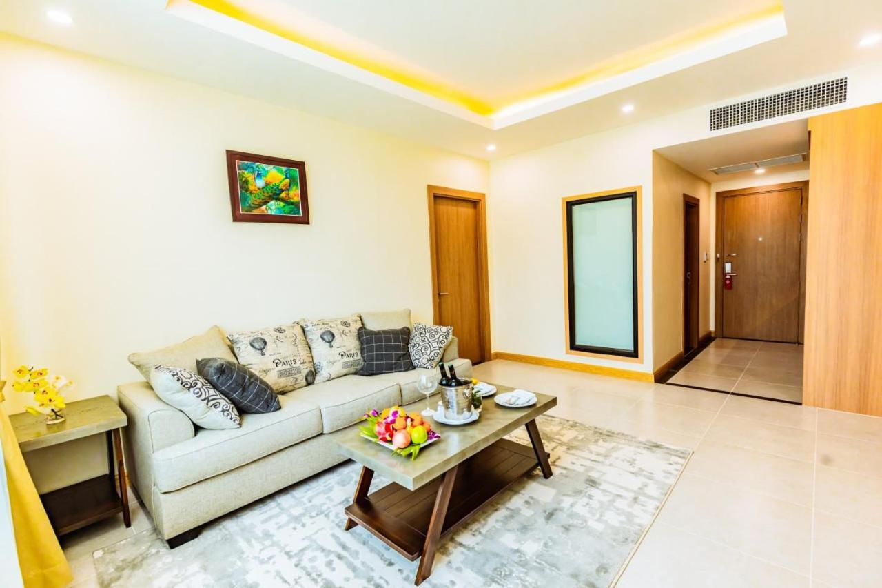 Dynasty Casino Hotel Bavet ภายนอก รูปภาพ