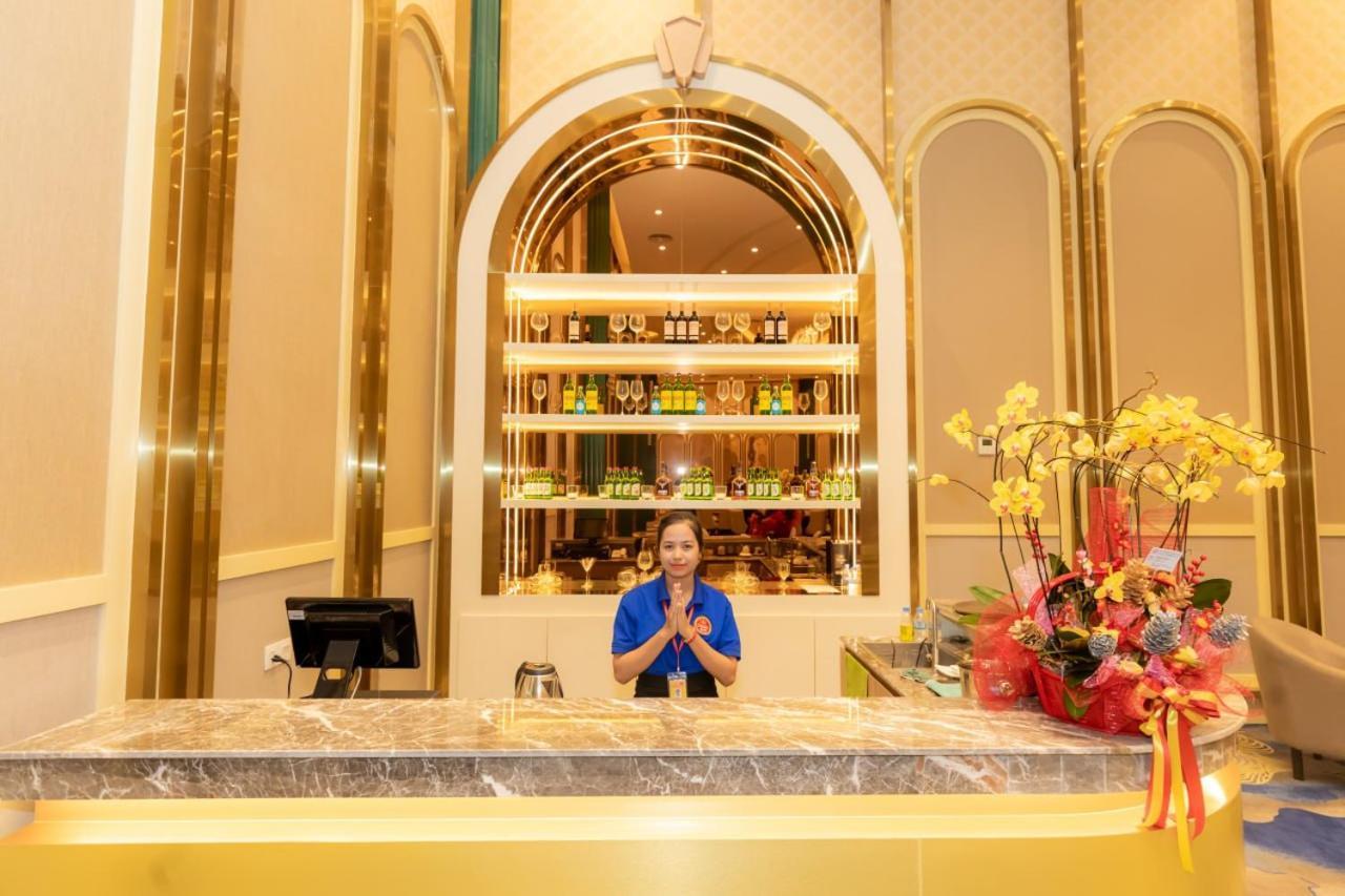 Dynasty Casino Hotel Bavet ภายนอก รูปภาพ